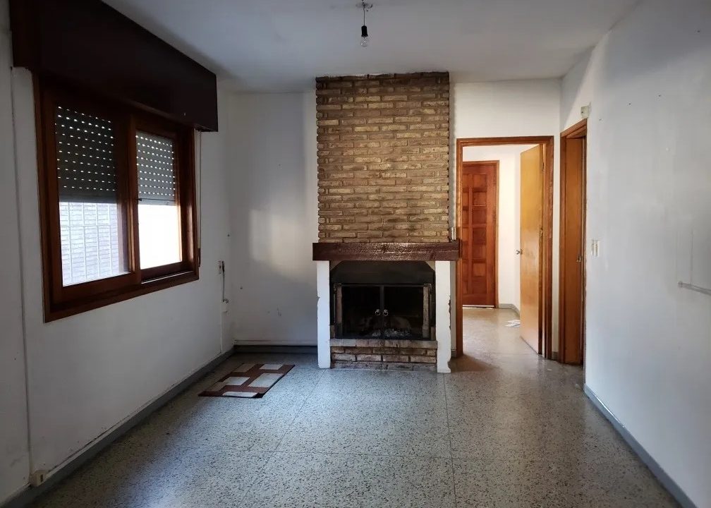 Casa y apartamento en Joaquín Suárez 421 5