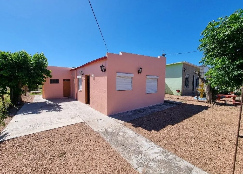 Casa de un dormitorio en Gerson Taube 1350 2