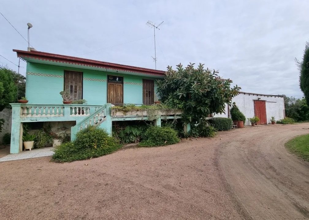 Casa quinta estilo europeo en Canelones 2