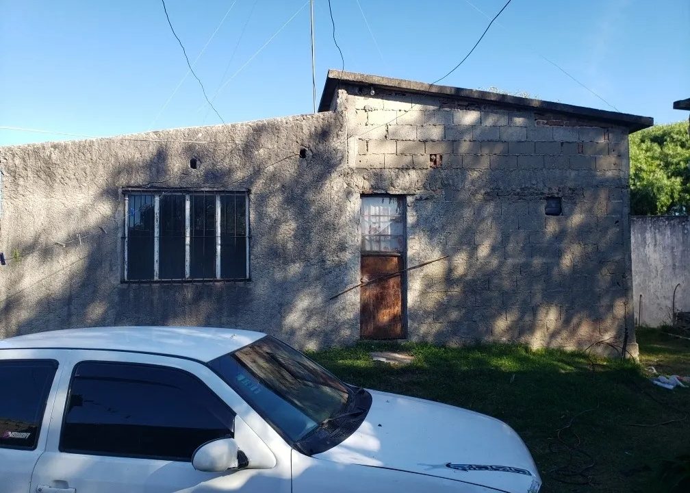 Venta de varias viviendas en amplio terreno de San Ramón 7