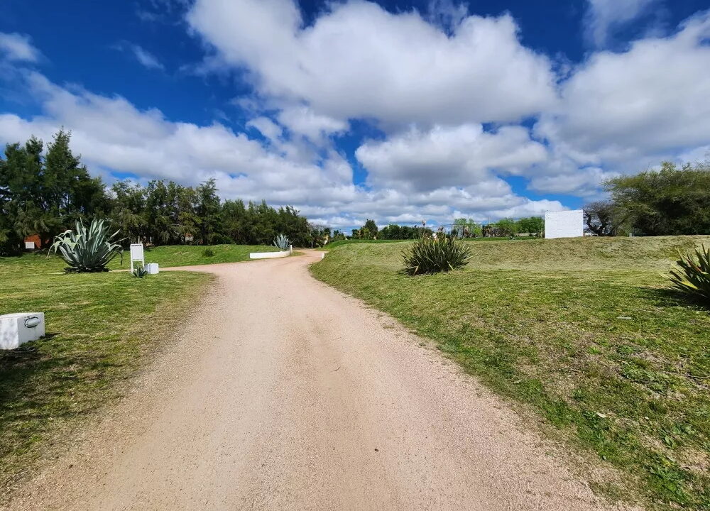 Venta de Motel sobre Ruta 5 6