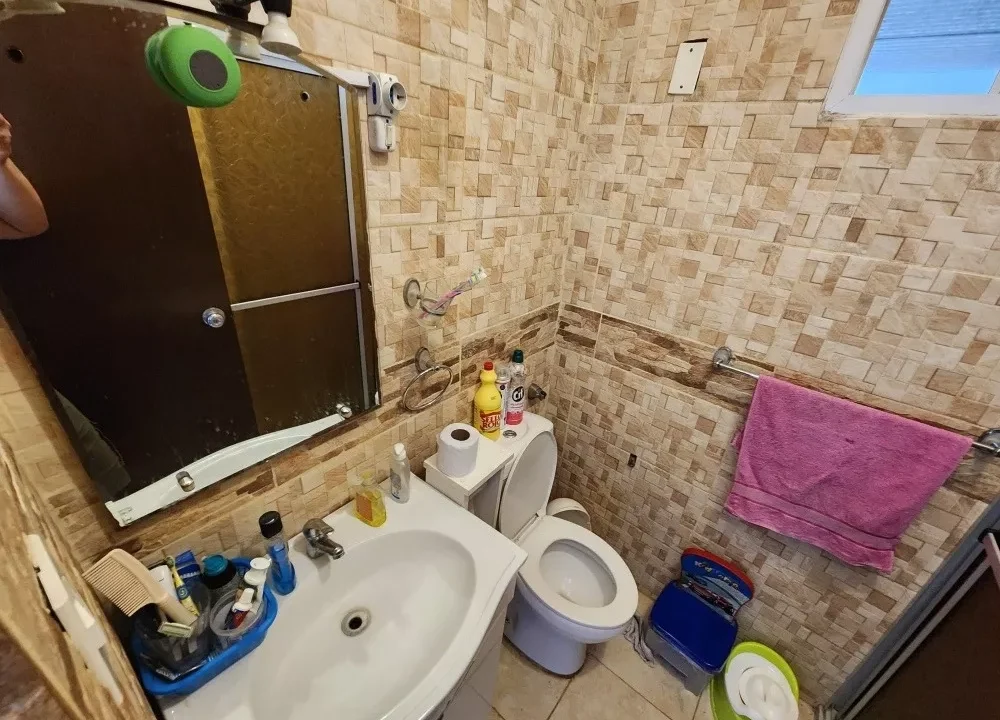 Venta de Casa de tres dormitorios sobre Zorrilla de San Martín 7
