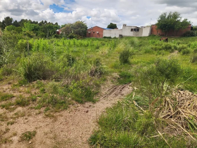 Venta de Terrenos amplios con gran frente en zona residencial