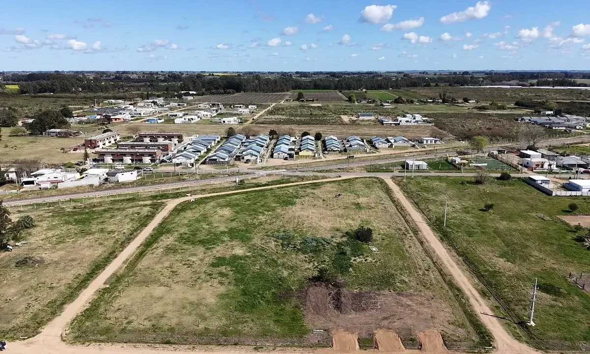 Venta de Terrenos en la ciudad de Canelones - 6
