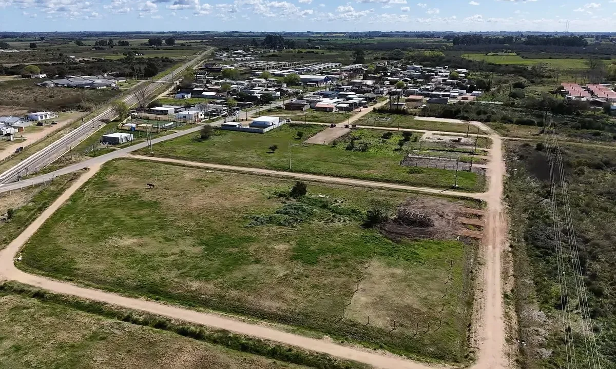 Venta de Terrenos en la ciudad de Canelones - 7