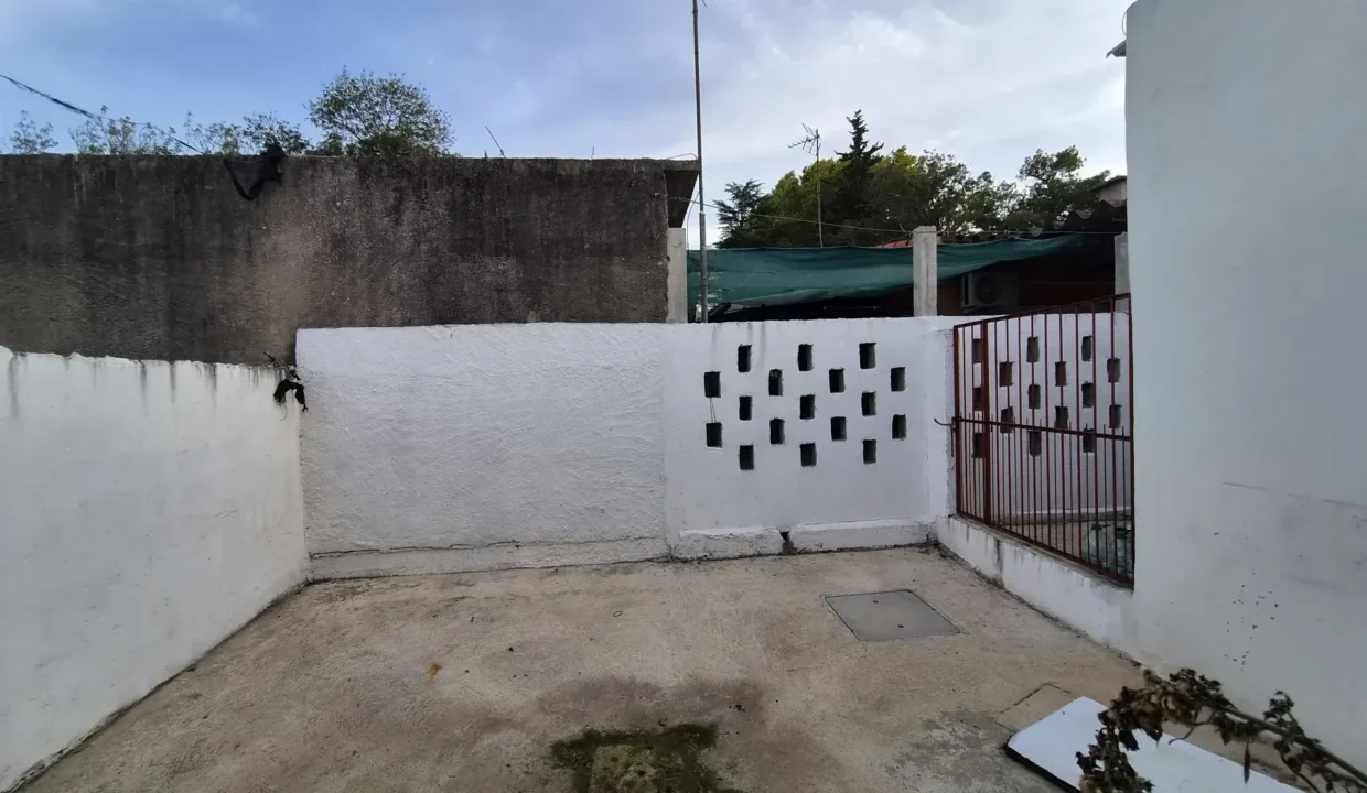 Alquiler de Casa de un dormitorio próximo a servicios esenciales 16