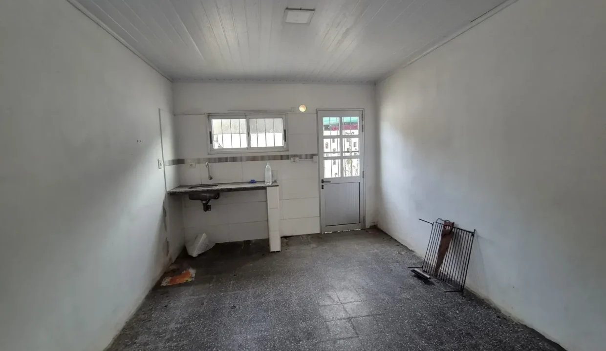 Alquiler de Casa de un dormitorio próximo a servicios esenciales 9