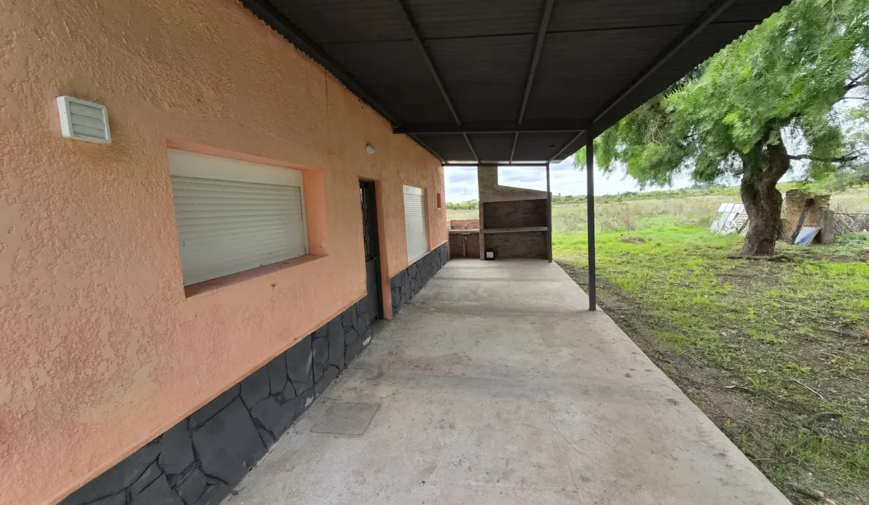 Alquiler de Casa remodelada a nuevo con tres dormitorios en Canelones - 3