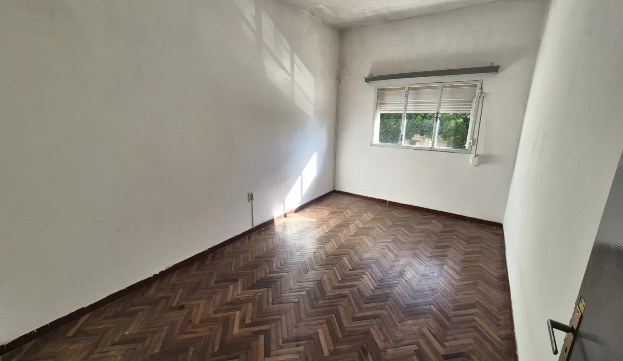 Alquiler de Apartamento amplio de tres dormitorios en pleno centro de la Ciudad - 11