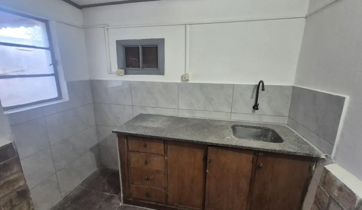 Alquiler de Casa de dos dormitorios en Cont. Ramón Vázquez Varela - 13