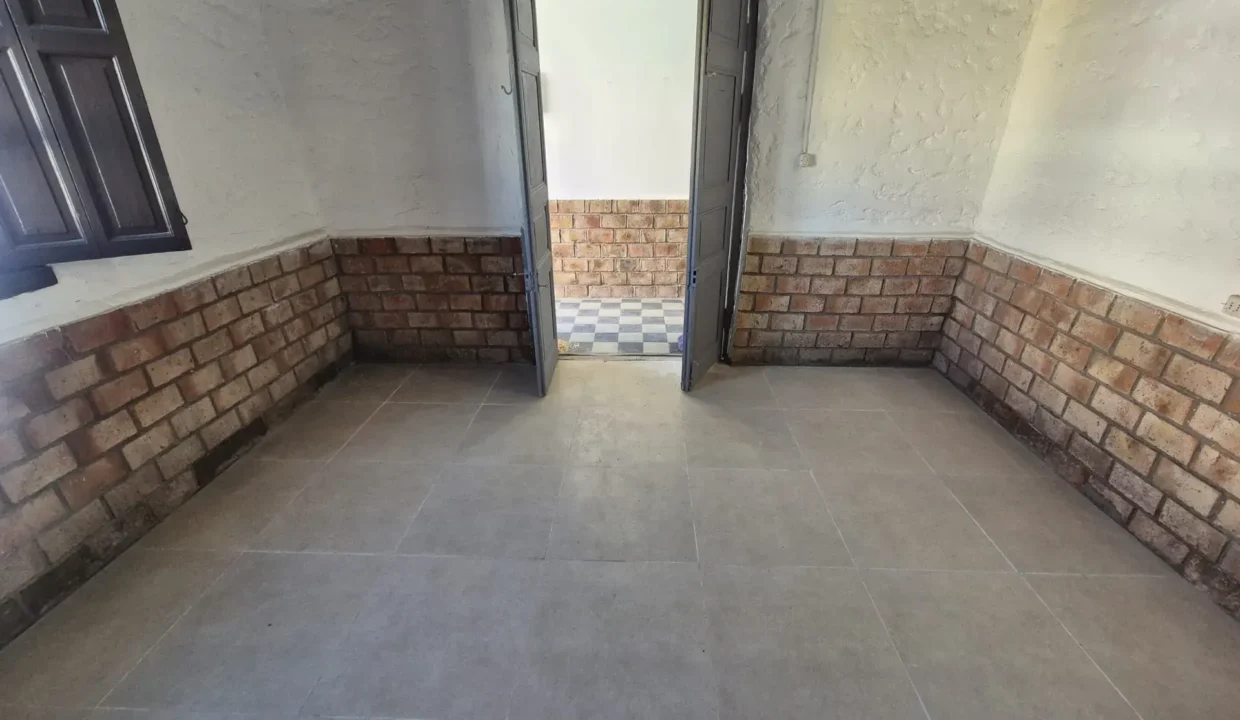 Alquiler de Casa de dos dormitorios en Cont. Ramón Vázquez Varela - 6
