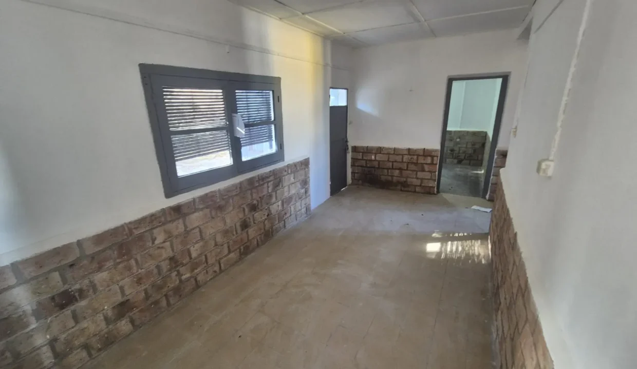 Alquiler de Casa de dos dormitorios en Cont. Ramón Vázquez Varela - 8