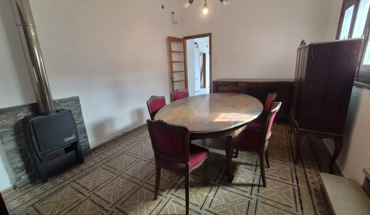 Alquiler de Casa de cuatro dormitorios en el centro de Canelones - 8