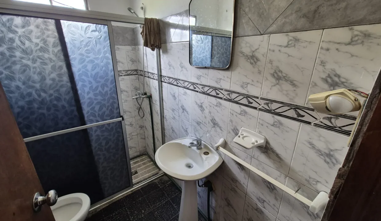 Alquiler de Casa de dos dormitorios sobre calle Héctor Miranda - 9